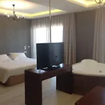 Hotel Elegance Luxury Executive - Adults Only Tragaki