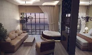 Elegance Luxury Executive - Adults Only Hotell Tragaki