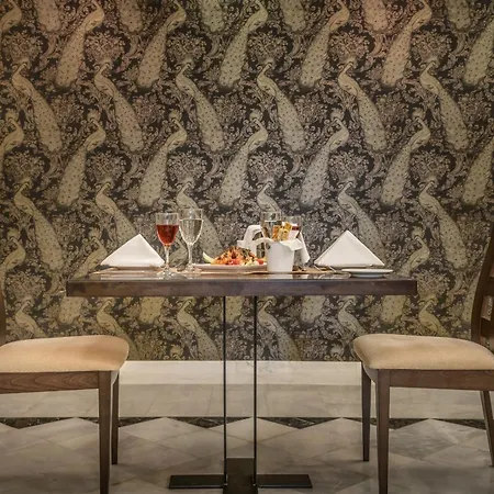 Отель Elegance Luxury Executive - Adults Only Трагаки