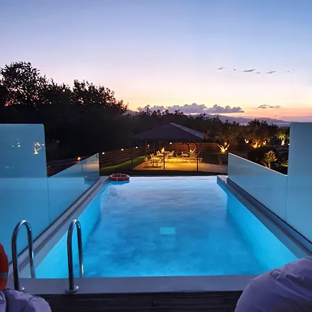 Elegance Luxury Executive - Adults Only 5*
