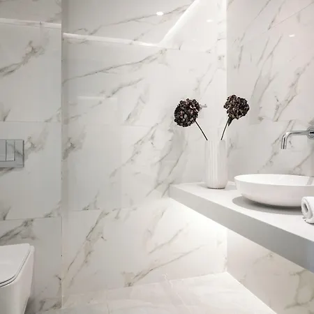 Elegance Luxury Executive - Adults Only Tragaki