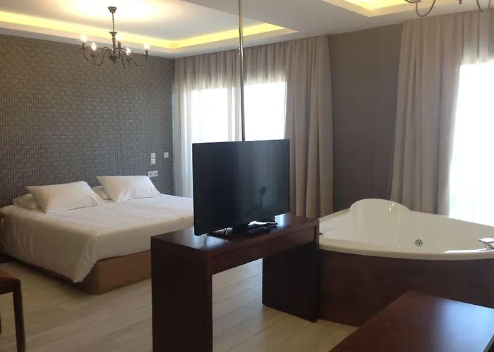 ホテル Elegance Luxury Executive - Adults Only トラガキオン