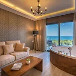 Elegance Luxury Executive - Adults Only